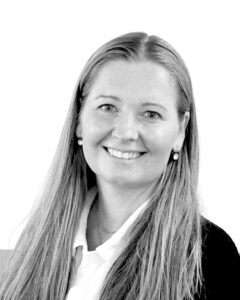 Elin Burman, Affärschef